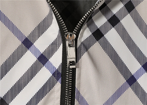 ブランドジャケット側面デザイン